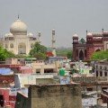 Taj Mahal ve gecekondular